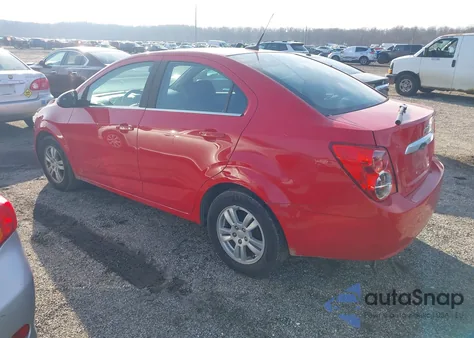 2013 Chevrolet Sonic Lt Auto z USA, uszkodzony, nr VIN 1G1JC5SG8D4237894